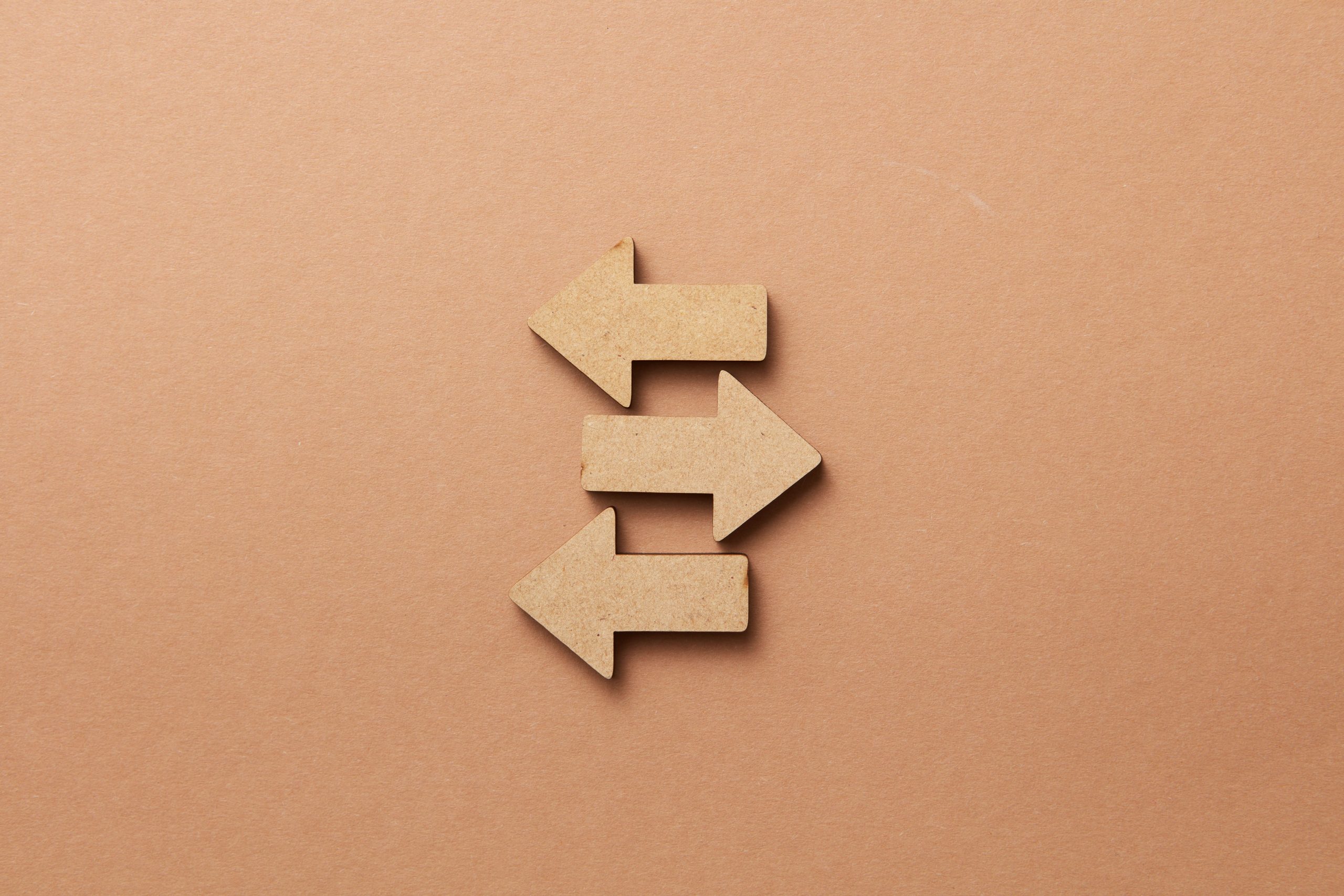 Arrows pointing in opposite directions